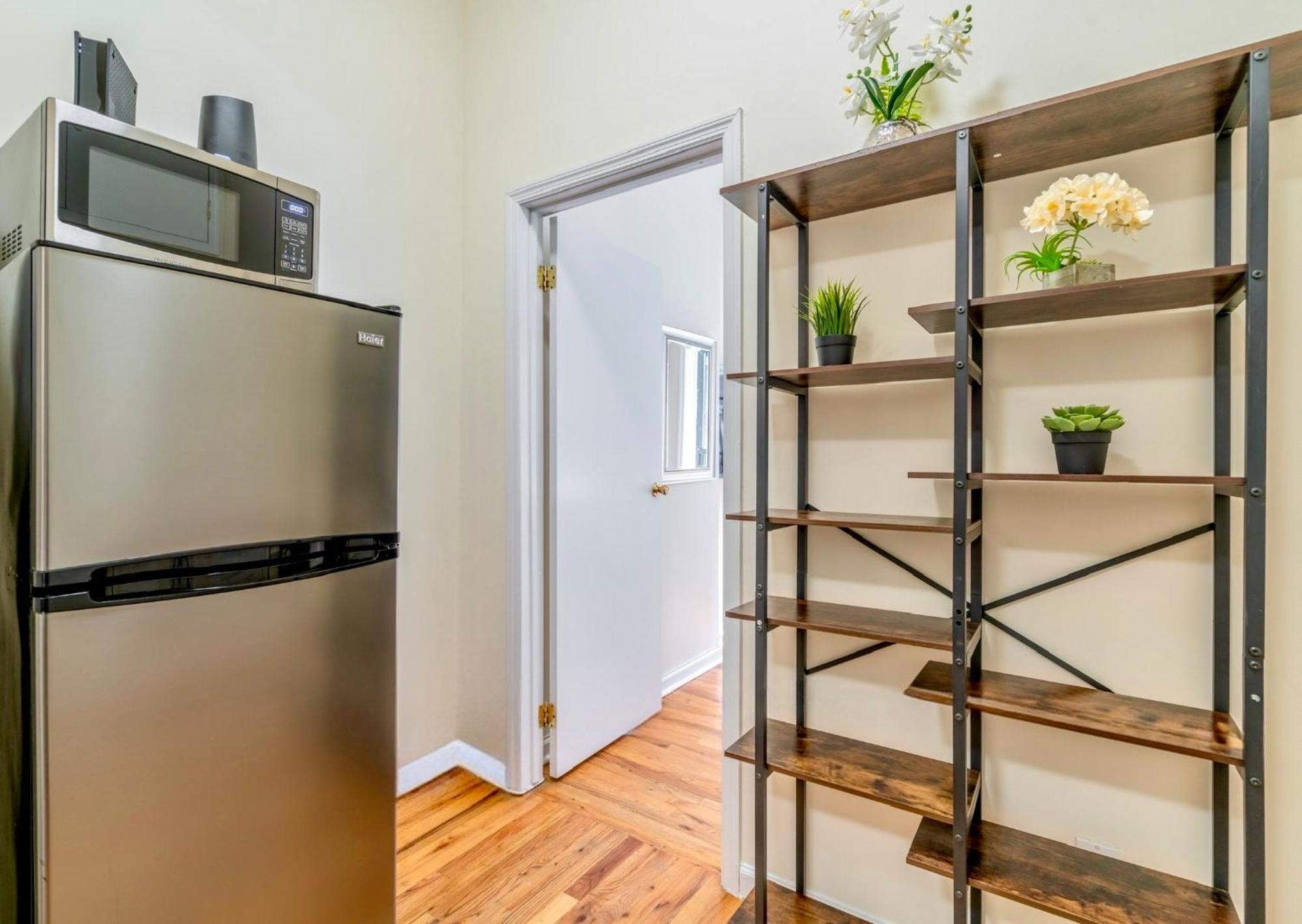 2 Bedroom Hidden Upscale Oasis New York Buitenkant foto
